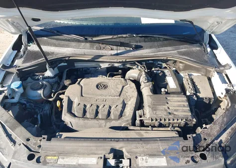 2019 Volkswagen Tiguan 2.0T Se/2.0T Sel/2.0T Sel R-Line/2.0T Sel R-Line Black из США, поврежденный, VIN 3VV2B7AX3KM153271